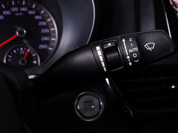 Kia Optima IV Рестайлинг с пробегом 2020 года, цена 2 220 000 рублей, 115000 км, седан, Автокод Объявления