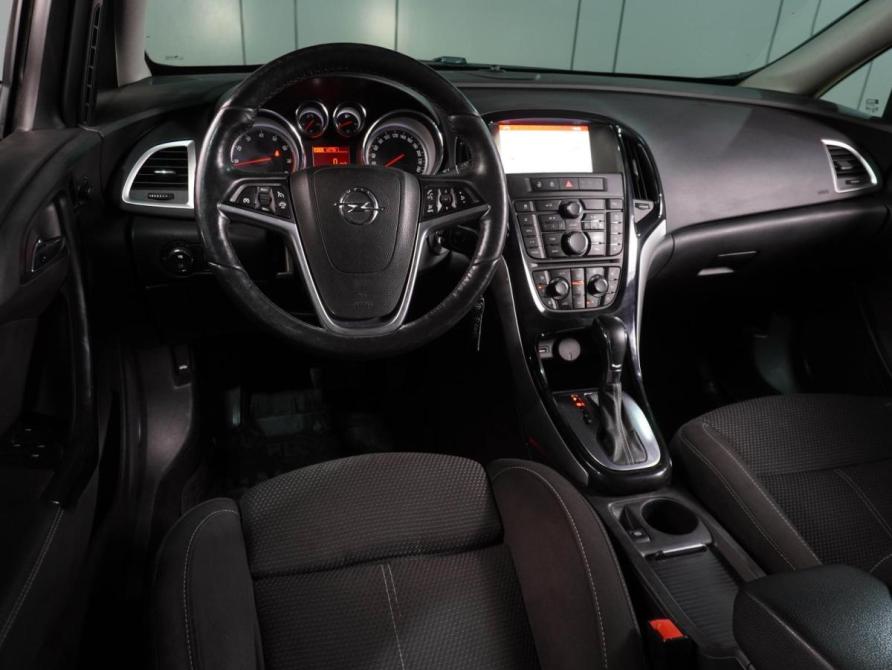 Opel Astra J Рестайлинг Воронеж  - изображение 6