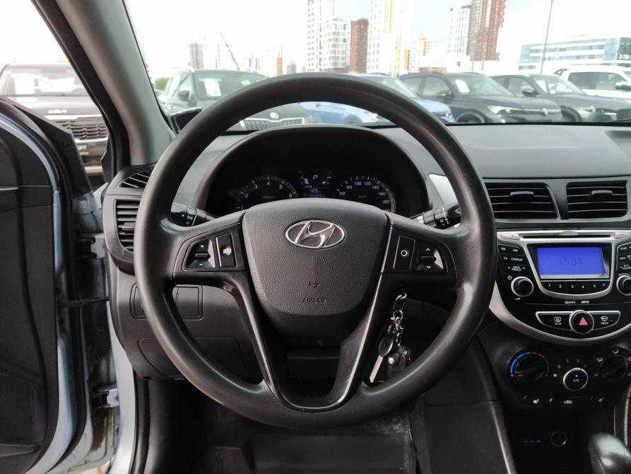 Hyundai Solaris I Екатеринбург  - изображение 22