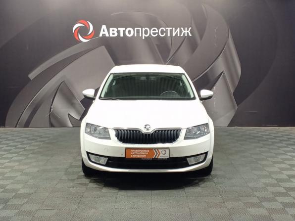Skoda Octavia III (A7) с пробегом 2015 года, цена 910 000 рублей, 287113 км, лифтбек, Автокод Объявления