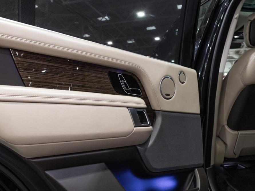 Land Rover Range Rover IV Рестайлинг Санкт-Петербург  - изображение 24