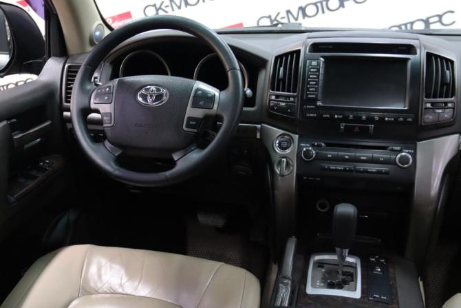 Toyota Land Cruiser 200 Series с пробегом 2008 года, цена 2 595 950 рублей, 314803 км, внедорожник, Автокод Объявления