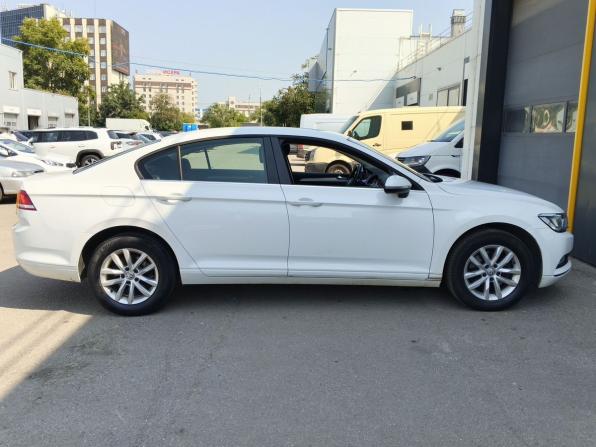 Volkswagen Passat B8 с пробегом 2016 года, цена 1 800 000 рублей, 87813 км, седан, Автокод Объявления