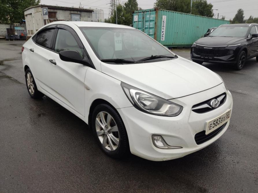Hyundai Solaris I Санкт-Петербург  - изображение 3