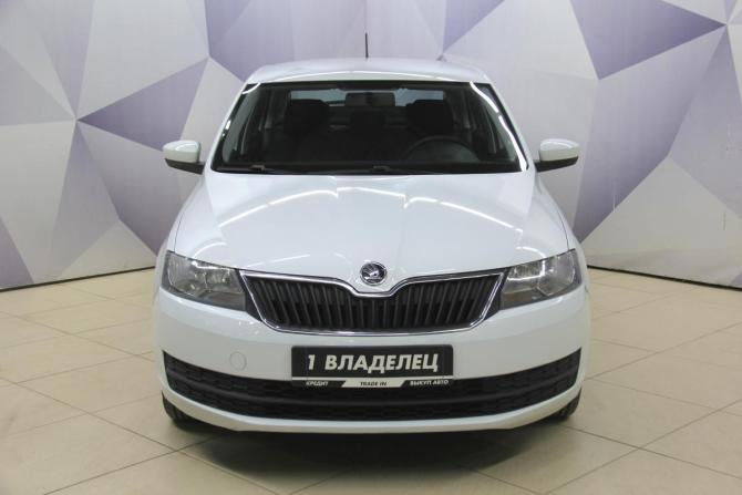 Skoda Rapid I с пробегом 2017 года, цена 1 099 900 рублей, 178136 км, лифтбек, Автокод Объявления