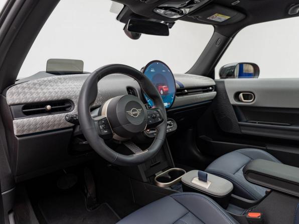 Mini Hatch IV (F65/F66/J01) с пробегом 2025 года, цена 5 299 000 рублей, 4530 км, хэтчбек, Автокод Объявления