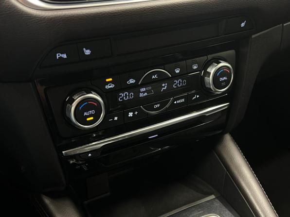 Mazda 6 III (GJ) Рестайлинг с пробегом 2015 года, цена 1 585 000 рублей, 202074 км, седан, Автокод Объявления