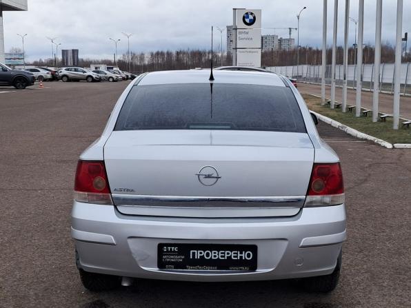 Opel Astra H Рестайлинг с пробегом 2012 года, цена 480 000 рублей, 173500 км, седан, Автокод Объявления