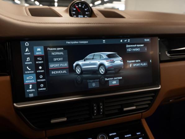 Porsche Cayenne III с пробегом 2019 года, цена 6 800 000 рублей, 92982 км, внедорожник, Автокод Объявления
