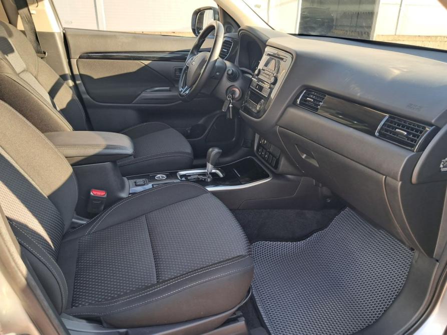 Mitsubishi Outlander III Рестайлинг 3 Набережные Челны  - изображение 13