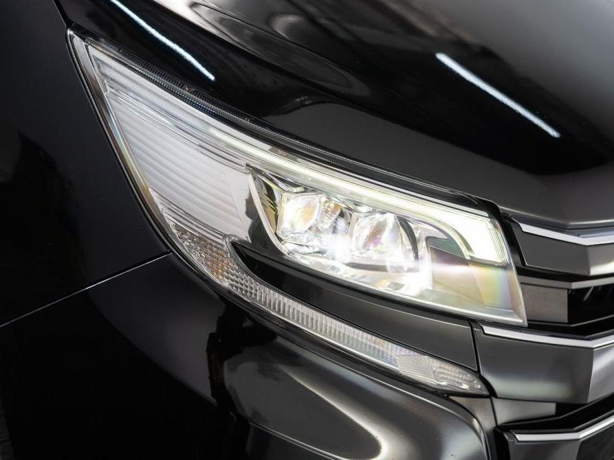 Toyota Noah III (R80) Рестайлинг Иркутск  - изображение 20