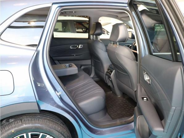 Новый Geely EX5 EM-i 2026 года, цена 4 099 990 рублей, внедорожник, Автокод Объявления