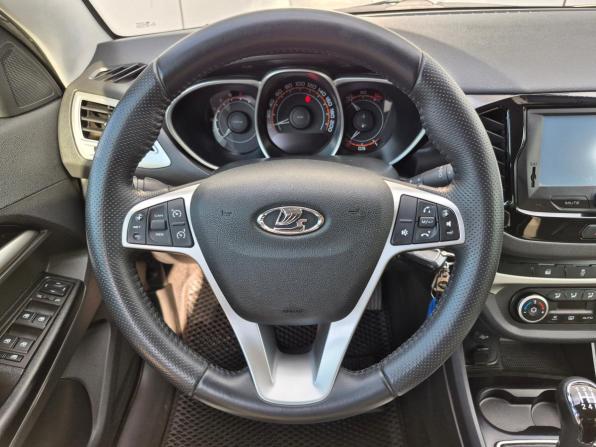 Lada (ВАЗ) Vesta I с пробегом 2018 года, цена 850 000 рублей, 260161 км, универсал, Автокод Объявления