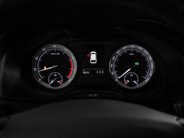 Skoda Karoq I с пробегом 2020 года, цена 2 048 000 рублей, 96933 км, внедорожник, Автокод Объявления