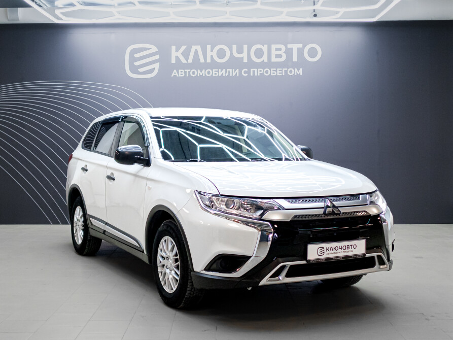 Mitsubishi Outlander III Рестайлинг 3 Казань  - изображение 4