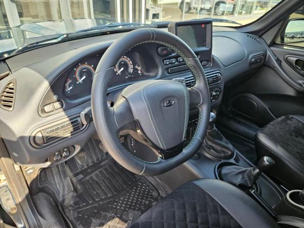 Lada (ВАЗ) Niva Travel I с пробегом 2024 года, цена 1 244 000 рублей, 17600 км, внедорожник, Автокод Объявления