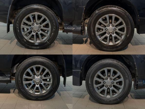 Toyota Land Cruiser Prado 150 Series Рестайлинг 2 с пробегом 2019 года, цена 5 200 000 рублей, 169671 км, внедорожник, Автокод Объявления
