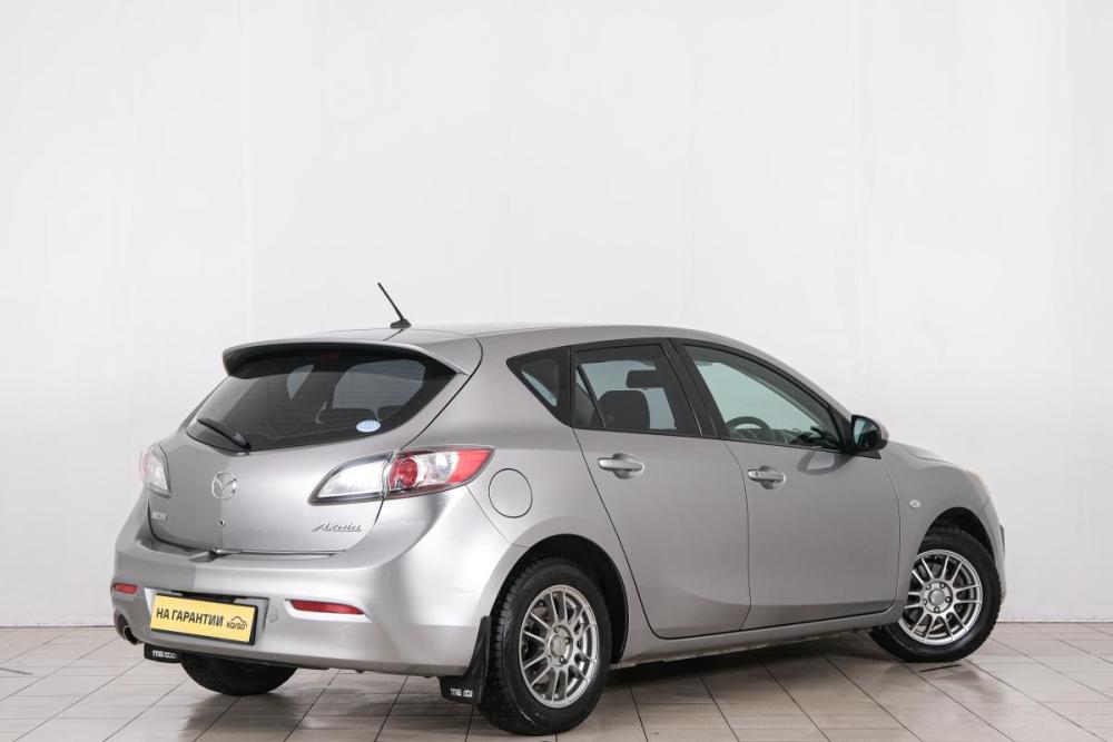 Mazda Axela II Красноярск  - изображение 7