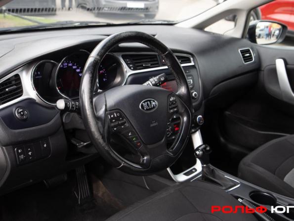 Kia Ceed II Рестайлинг с пробегом 2017 года, цена 1 258 000 рублей, 187679 км, универсал, Автокод Объявления