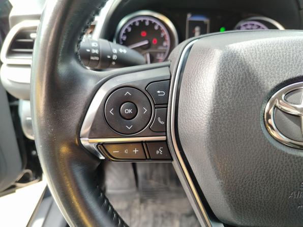 Toyota Camry VIII (XV70) с пробегом 2018 года, цена 1 999 000 рублей, 247018 км, седан, Автокод Объявления
