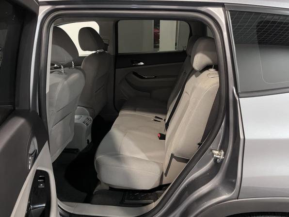 Chevrolet Orlando I с пробегом 2013 года, цена 1 020 000 рублей, 269337 км, компактвэн, Автокод Объявления