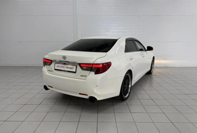 Toyota Mark X II Рестайлинг с пробегом 2013 года, цена 1 650 000 рублей, 200900 км, седан, Автокод Объявления
