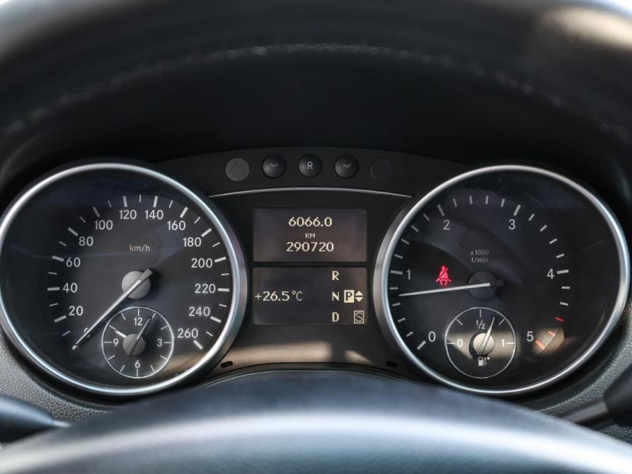 Mercedes-Benz M-Класс II (W164) Рестайлинг Москва  - изображение 13