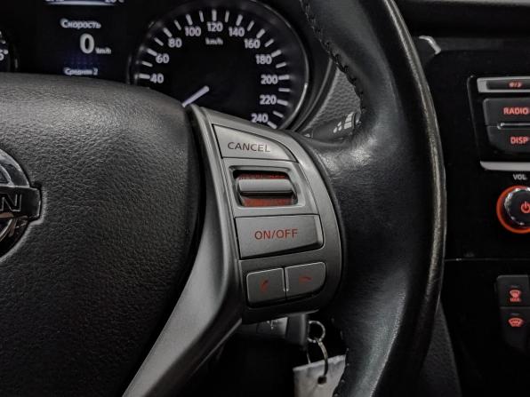 Nissan Qashqai II с пробегом 2017 года, цена 1 725 000 рублей, 59300 км, внедорожник, Автокод Объявления