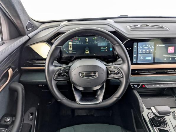 Geely Monjaro I с пробегом 2023 года, цена 3 080 000 рублей, 77984 км, внедорожник, Автокод Объявления