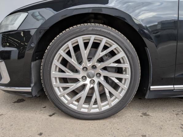 Audi A8 IV (D5) с пробегом 2019 года, цена 3 909 000 рублей, 193337 км, седан, Автокод Объявления