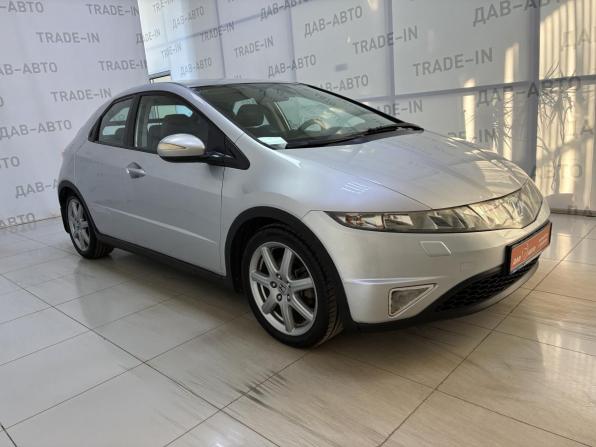 Honda Civic VIII с пробегом 2006 года, цена 538 000 рублей, 186000 км, хэтчбек, Автокод Объявления