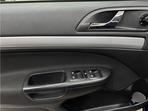 Skoda Octavia II (A5) Рестайлинг с пробегом 2011 года, цена 959 900 рублей, 138800 км, лифтбек, Автокод Объявления