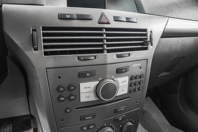 Opel Astra H Рестайлинг с пробегом 2006 года, цена 499 000 рублей, 192000 км, хэтчбек, Автокод Объявления