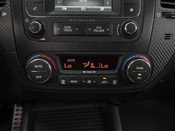 Kia Cerato III с пробегом 2014 года, цена 1 399 000 рублей, 93133 км, седан, Автокод Объявления