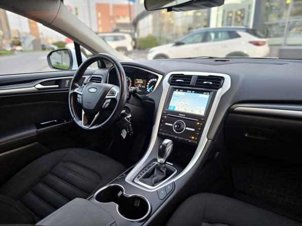 Ford Mondeo V с пробегом 2018 года, цена 1 439 000 рублей, 198169 км, седан, Автокод Объявления