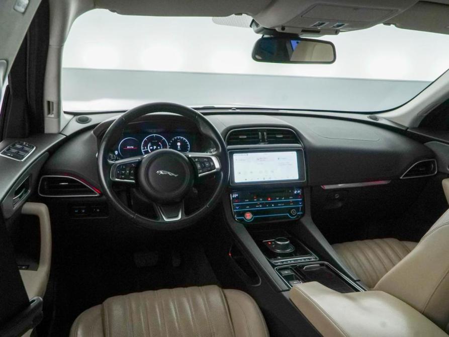Jaguar F-Pace I Москва  - изображение 6