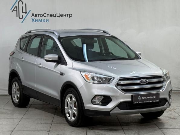 Ford Kuga II Рестайлинг с пробегом 2017 года, цена 1 769 800 рублей, 80000 км, внедорожник, Автокод Объявления