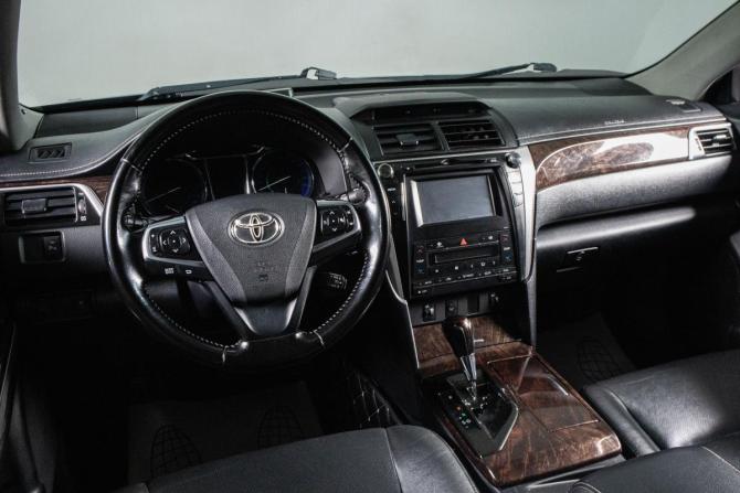 Toyota Camry VII (XV50) Рестайлинг с пробегом 2014 года, цена 1 819 000 рублей, 265200 км, седан, Автокод Объявления