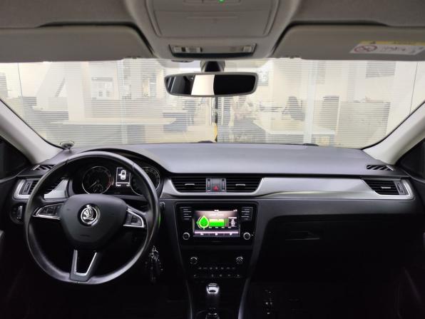 Skoda Rapid I Рестайлинг с пробегом 2017 года, цена 1 399 000 рублей, 174019 км, лифтбек, Автокод Объявления
