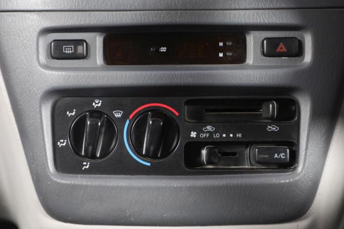 Toyota Nadia с пробегом 2000 года, цена 629 000 рублей, 320000 км, компактвэн, Автокод Объявления