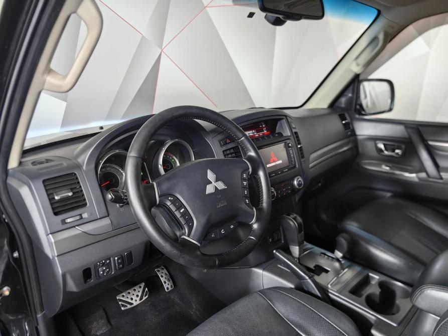 Mitsubishi Pajero IV Рестайлинг 1 Москва  - изображение 19