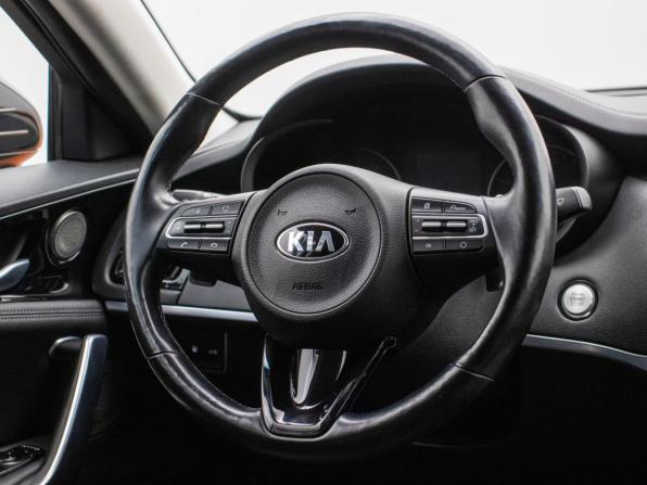 Kia Stinger I с пробегом 2019 года, цена 2 685 000 рублей, 118000 км, лифтбек, Автокод Объявления