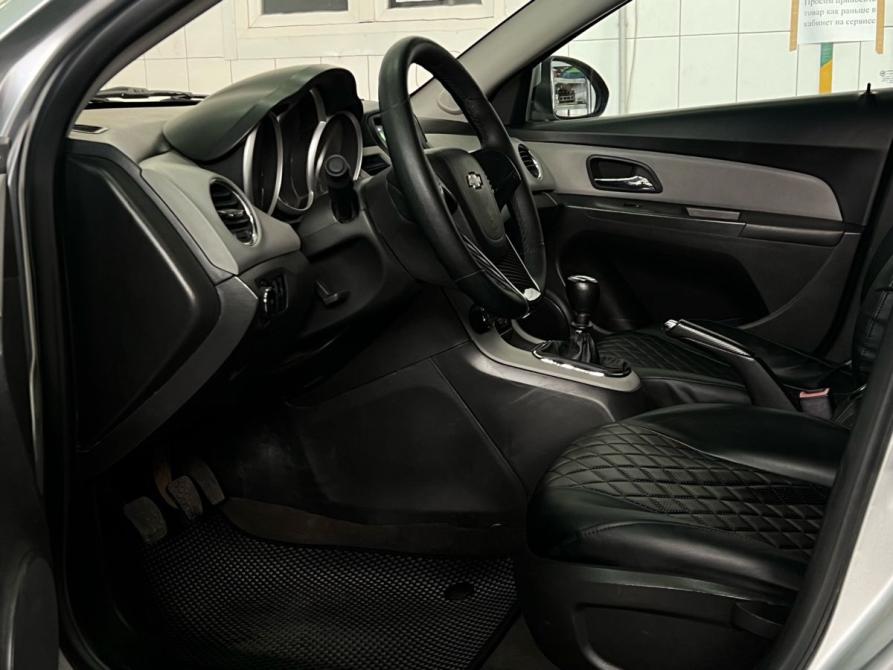 Chevrolet Cruze I Рестайлинг Волгоград  - изображение 12