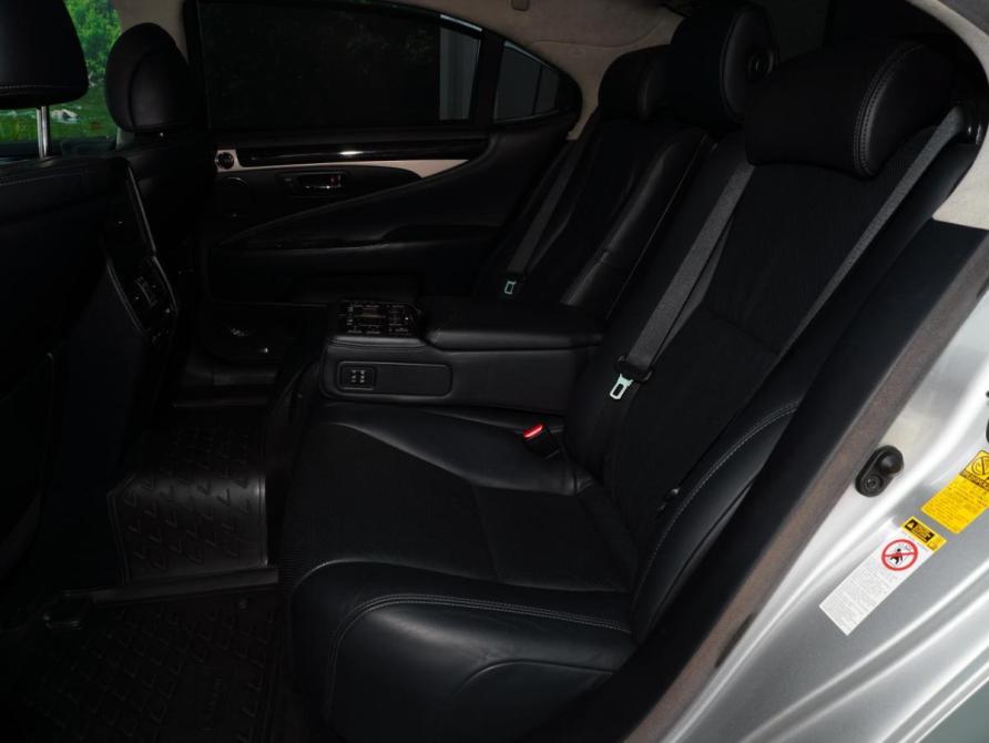 Lexus LS IV Рестайлинг 2 Тверь  - изображение 13