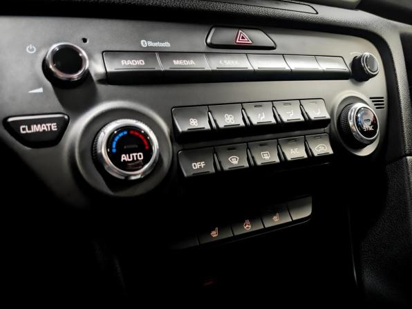 Kia Sportage IV Рестайлинг с пробегом 2022 года, цена 2 800 000 рублей, 40179 км, внедорожник, Автокод Объявления