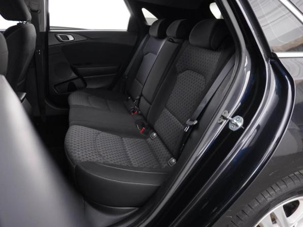 Kia Ceed III с пробегом 2019 года, цена 1 749 444 рубля, 93871 км, хэтчбек, Автокод Объявления