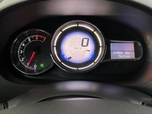 Renault Fluence I Рестайлинг с пробегом 2013 года, цена 748 000 рублей, 211804 км, седан, Автокод Объявления