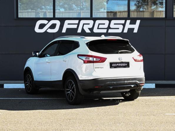 Nissan Qashqai II с пробегом 2015 года, цена 1 274 000 рублей, 208572 км, внедорожник, Автокод Объявления