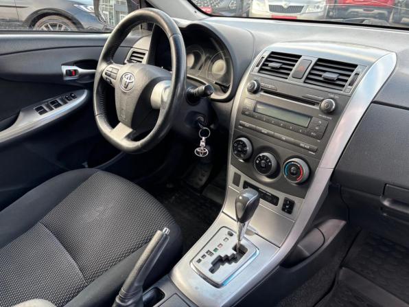 Toyota Corolla X (E140 E150) Рестайлинг с пробегом 2011 года, цена 950 000 рублей, 245098 км, седан, Автокод Объявления