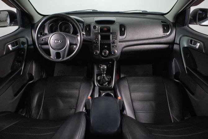 Kia Cerato II с пробегом 2010 года, цена 699 000 рублей, 236000 км, хэтчбек, Автокод Объявления